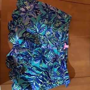 Lilly Pulitzer Buttercup shorts